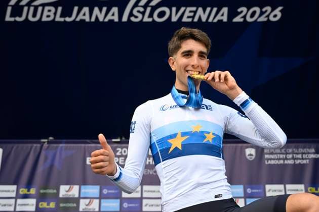UEC 2026 Road European Championships Ljubljana 07 10 2026 SENCUR, SLOVENIA - OCTOBER 07 : gold medal Alvarez martinez Hector (ESP) pictured during the podium ceremony of the Individual Time Trial Men Under 23 at the 2026 UEC Road European Championships. An UCI Continental Championships time trial cycling race with start and finish in Sencur on October 7, 2026 in Sencur, Slovenia, 07 10 2026 Sencur Slovenia  Copyright: xJanxDexMeuleneirx