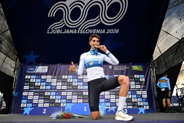 UEC 2026 Road European Championships Ljubljana 07 10 2026 SENCUR, SLOVENIA - OCTOBER 07 : gold medal Alvarez martinez Hector (ESP) pictured during the podium ceremony of the Individual Time Trial Men Under 23 at the 2026 UEC Road European Championships. An UCI Continental Championships time trial cycling race with start and finish in Sencur on October 7, 2026 in Sencur, Slovenia, 07 10 2026 Sencur Slovenia  Copyright: xJanxDexMeuleneirx