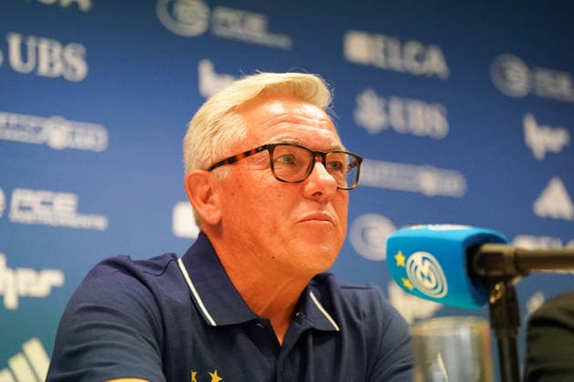 Schweiz, Zürich: Fussball - Grasshopper Club Zürich Vorstellung von Cheftrainer Olaf Janßen Pressekonferenz (Zürich) - Mimik, Gesichtsausdruck, Emotion, Pressekonferenz, Medien Copyright: xJOERANxSTEINSIEKx