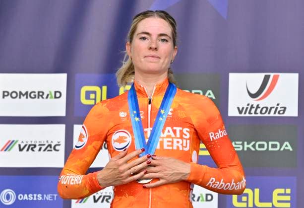 UEC 2026 Road European Championships Ljubljana 07 10 2026 SENCUR, SLOVENIA - OCTOBER 07 : silver medal Vollering Demi (NED) pictured during the podium ceremony of the Women Elite Individual Time Trial at the 2026 UEC Road European Championships. An UCI Continental Championships time trial cycling race with start and finish in Sencur on October 7, 2026 in Sencur, Slovenia, 07 10 2026 Sencur Slovenia  Copyright: xJanxDexMeuleneirx