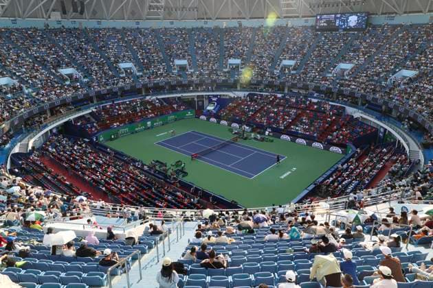(261007) -- SHANGHAI, Oct. 7, 2026 -- Photo taken on Oct. 7, 2026 shows a general view of the court during the men s singles first round match between Zhang Zhizhen of China and Tomas Machac of the Czech Republic at the 2026 ATP, Tennis Herren tour Shanghai Masters tennis tournament in Shanghai, China. ) (SP)CHINA-SHANGHAI-TENNIS-SHANGHAI MASTERS-MEN S SINGLES (CN) WangxXiang 
