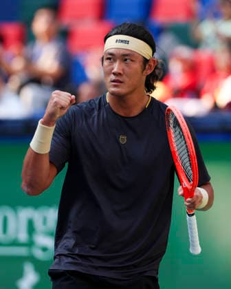 (261007) -- SHANGHAI, Oct. 7, 2026 -- Zhang Zhizhen celebrates during the men s singles first round match between Zhang Zhizhen of China and Tomas Machac of the Czech Republic at the 2026 ATP, Tennis Herren tour Shanghai Masters tennis tournament in Shanghai, China, Oct. 7, 2026. ) (SP)CHINA-SHANGHAI-TENNIS-SHANGHAI MASTERS-MEN S SINGLES (CN) WangxXiang 