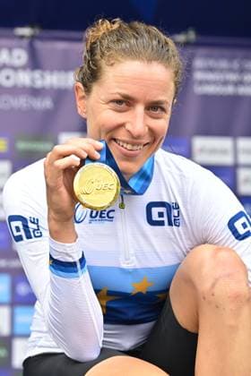 Switzerland s Marlen Reusser celebrates on the podium after winning the Women Elite Individual Time Trial race (22km) at the cycling UEC Road European Championships, in Ljubljana, Slovenia, on Wednesday 7 October 2026. The UEC Road European Championships are taking place from 02 to 07 October in Ljubljana, Slovenia. DAVIDxPINTENS  x189054860x