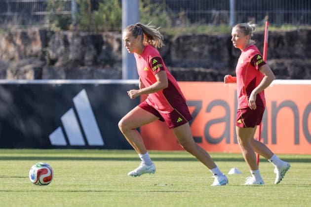 07.10.2026, xgrfx, Fussball DFB Medientermine, Deutsche Frauennationalmannschaft - Training v.l. Marie Müller (Deutsche Frauennationalmannschaft) Eppelheim