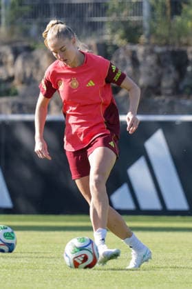 07.10.2026, xgrfx, Fussball DFB Medientermine, Deutsche Frauennationalmannschaft - Training v.l. Janina Minge (Deutsche Frauennationalmannschaft) Eppelheim