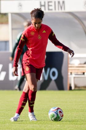 Eppelheim, Deutschland: 07.10.2026 - Deutsche Fußballnationalmannschaft der Frauen - Training - Testspiel Deutschland vs. Australien Im Bild: Cora Zicai. (Deutschland) Copyright: HMBxMedia MadeleinexFantini