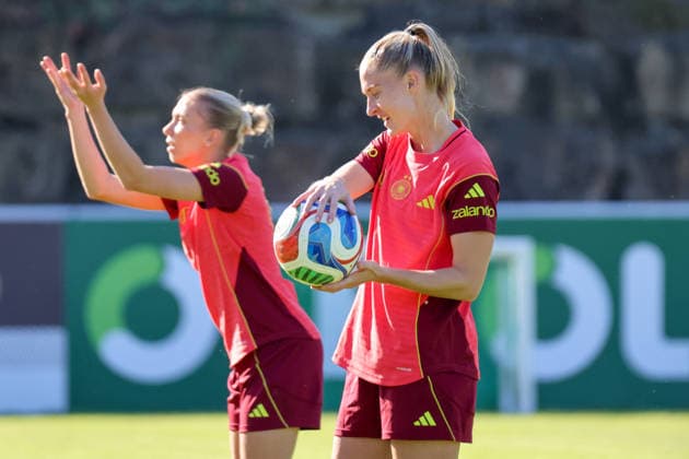 Eppelheim, Deutschland: 07.10.2026 - Deutsche Fußballnationalmannschaft der Frauen - Training - Testspiel Deutschland vs. Australien Im Bild: Janina Minge (Deutschland) Copyright: HMBxMedia MadeleinexFantini