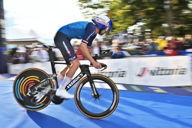 Italy s Mattia Cattaneo pictured at the start of the Men Elite Individual Time Trial race (22km) at the cycling UEC Road European Championships, in Ljubljana, Slovenia, on Wednesday 7 October 2026. The UEC Road European Championships are taking place from 02 to 07 October in Ljubljana, Slovenia. DAVIDxPINTENS  x189062086x
