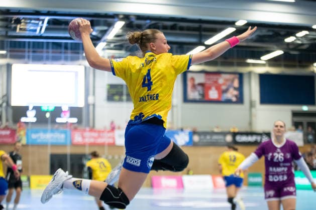 Handball, Alsco HBF1: HC Leipzig - TuS Metzingen; 07.10.2026 Jana Walther (4, HC Leipzig) mit einem Wurf von außen. Alsco Handball Bundesliga Frauen HBF1, Saison 2026 2027, 5. Spieltag: HC Leipzig vs. TuS Metzingen am 07.10.2026 im Sportcenter Markranstädt. Copyright: xBEAUTIFULxSPORTS JanxKaeferx