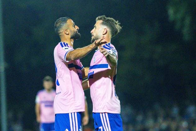 Niederrheinpokal SV Blau-Weiß Dingden - MSV Duisburg ** NUR FÜR REDAKTIONELLE ZWECKE ** EDITORIAL USE ONLY **<p>Fußball Niederrheinpokal SV Blau-Weiß Dingden - MSV Duisburg am 07.10.26 am Sportplatz am Höingsweg in Hamminkeln Torjubel zum 1:2 durch Can Coskun( Duisburg ) Duisburg Copyright: JakobxKlos