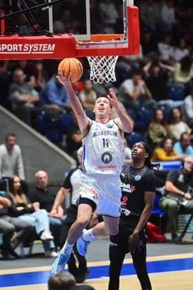 Men s basketball Champions League, group G, 1st round, match Slavia Praha NBK and Alba Berlin in Pardubice, Czech Republic, October 7, 2026. Joe Wieskamp of Alba Berlin. (CTKxPhoto JosefxVostarek) CTKPhotoP2026100707900  CTKPhotoP2026100707900