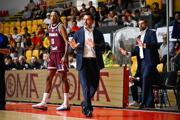 Foto IPP Cavaliere Emiliano Roma 07 10 2026 Pallacanestro Basket EuroCup 2026-2027. BC Basketball Club Roma - BC Lietkabelis. Nella foto: Alessandro Magro allenatore di Roma Italy Photo Press - World Copyright italy ITALY  Copyright: xR4924_italyphotopressx