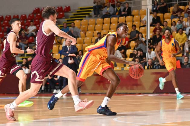 IPA89407786 - Giannis Odzebe of BC Roma during the BKT EuroCup Round 2 game between BC Roma and Lietkebalis at the Palazzetto dello on the 7th, 2026, in Rome, Italy.  Copyright: xRobertoxBettacchi IPAxSportx xx IPA89407786