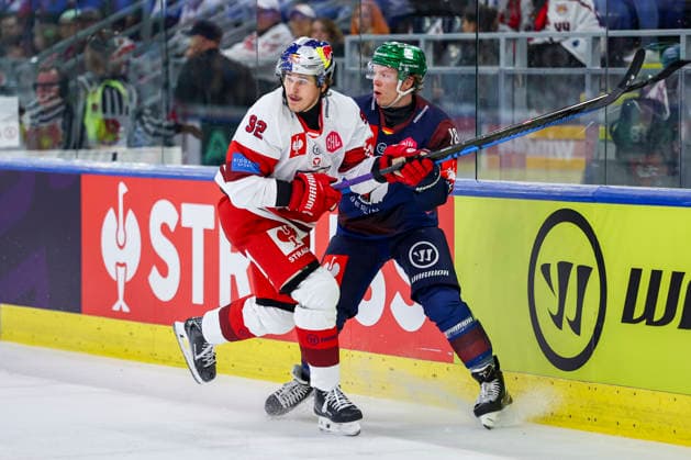 Ice hockey, Eishockey - CHL, EC RBS vs Berlin SALZBURG,AUSTRIA,07.OCT.26 - ICE HOCKEY - CHL, Champions Hockey League, group stage, EC Red Bull Salzburg vs Eisbaeren Berlin. Image shows Alexander Rebernig (EC RBS) and Jonas Mueller (Berlin).  GEPAxpictures xDavidxGeieregger