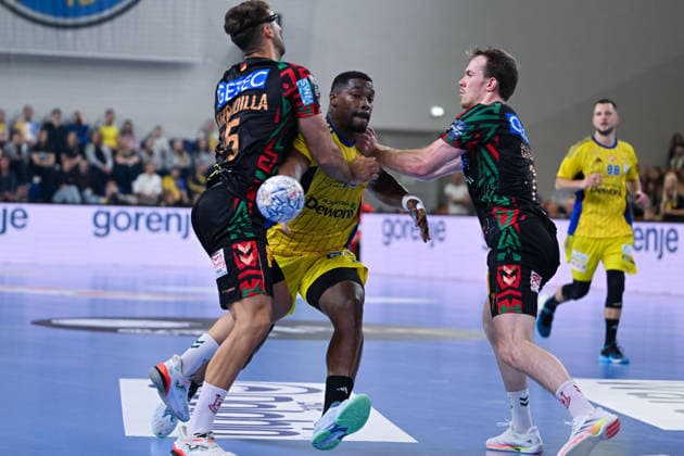 KIELCE 07.10.2026 MECZ 3. KOLEJKA RUNDA WSTEPNA LIGA MISTRZOW PILKA RECZNA MEZCZYZN SEZON 2026 2027 MENS HALDBALL PRELIMINARY ROUND EHF CHAMPIONS LEAGUE SEASON 2026 2027 MATCH: INDUSTRIA KIELCE - SC MAGDEBURG ANTONIO SERRADILLA CUENCA DYLAN NAHI FELIX CLAAR FOT. MICHAL TRZPIS 400MM.PL NEWSPIX.PL --- newspix.pl 