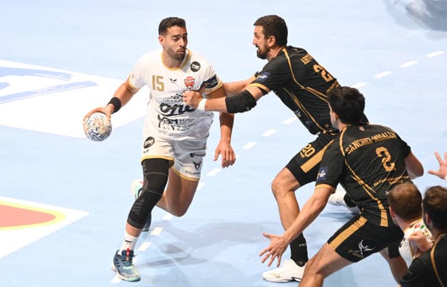 PARTIZAN vs VESZPREM HESHAM ELSAYED MOHAM AHMED, handball player of Veszprem, during the EHF Champions League against Partizan Belgrade, at Aleksandar Nikolic Hall. Belgrade, 07.10.2026. photo: Nebojsa Parausic MN Press HANDBALL, EHF CHAMPIONS LEAGUE, VESZPREM, PARTIZAN Belgrade Aleksandar Nikolic Hall Serbia Copyright: xNebojsaxParausicx xMNxPressx