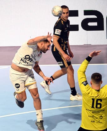 PARTIZAN vs VESZPREM HUGO DESCAT, handball player of Veszprem, during the EHF Champions League against Partizan Belgrade, at Aleksandar Nikolic Hall. Belgrade, 07.10.2026. photo: Nebojsa Parausic MN Press HANDBALL, EHF CHAMPIONS LEAGUE, VESZPREM, PARTIZAN Belgrade Aleksandar Nikolic Hall Serbia Copyright: xNebojsaxParausicx xMNxPressx