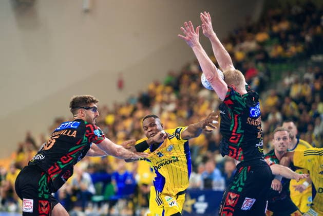 2026.10.07 Kielce Pilka reczna , Liga Mistrzow EHF , sezon 2026 27 Industria Kielce - SC Magdeburg N z Faruk Yusuf Foto Tomasz Fafara PressFocus 2026.10.07 Kielce Handball , EHF Champions League , 2026 2027 season Industria Kielce - SC Magdeburg Faruk Yusuf Credit: Tomasz Fafara PressFocus NEWSPIX.PL --- newspix.pl 