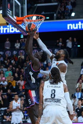 EuroLeague 2026, Paris Basketball vs LDLC ASVEL Villeurbanne, Basketball JAE CROWDER OF ASVEL and Mouhamed Faye of Paris Basket during the EuroLeague 2026 match between Paris Basketball and LDLC ASVEL Villeurbanne at Adidas Arena on October 07, 2026 in Paris, France. Paris Adidas Arena France