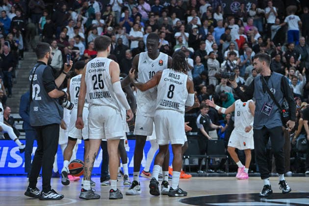 EuroLeague 2026, Paris Basketball vs LDLC ASVEL Villeurbanne, Basketball ASVEL players celebrate their side s victory after the EuroLeague 2026 match between Paris Basketball and LDLC ASVEL Villeurbanne at Adidas Arena on October 07, 2026 in Paris, France. Paris Adidas Arena France