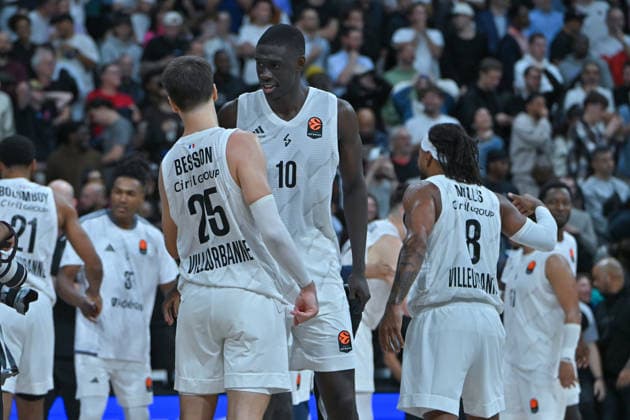 EuroLeague 2026, Paris Basketball vs LDLC ASVEL Villeurbanne, Basketball ASVEL players celebrate their side s victory after the EuroLeague 2026 match between Paris Basketball and LDLC ASVEL Villeurbanne at Adidas Arena on October 07, 2026 in Paris, France. Paris Adidas Arena France