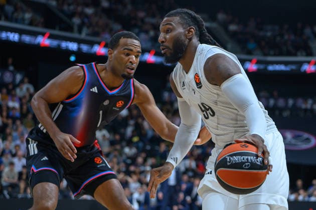 EuroLeague 2026, Paris Basketball vs LDLC ASVEL Villeurbanne, Basketball TJ Warren of Paris Basket and JAE CROWDER OF ASVEL during the EuroLeague 2026 match between Paris Basketball and LDLC ASVEL Villeurbanne at Adidas Arena on October 07, 2026 in Paris, France. Paris Adidas Arena France