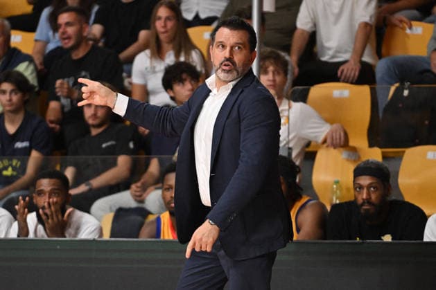 BASKETBALL - EuroCup - Roma Basketball vs. Lietkabelis Panevezys Photo by IPA ABACAPRESS.COM89413366 - Alessandro Magro, head coach of BC Roma, during the BKT EuroCup Round 2 match between BC Roma and Lietkebalis at the Palazzetto dello on the 7th of 2026 in Rome, Italy. Rome Italy  Copyright: xIPAxSport ABACAx