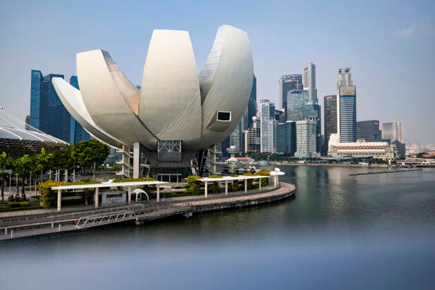 F1 - SINGAPORE GRAND PRIX 2026 ArtScience Museum, ambiance during the 2026 Formula 1 Singapore Grand Prix, 17th round of the 2026 Formula One World Championship, WM, Weltmeisterschaft from October 9 to 11, 2026 on the Marina Bay Street Circuit, in Singapore, Singapore - SingaporeSingapore  Copyright: xJulienxDelfossex