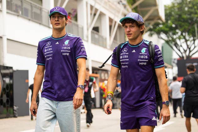 F1 - SINGAPORE GRAND PRIX 2026 RUSSELL George (gbr), Mercedes AMG F1 Team W17, KIMI ANTONELLI Andrea (ita), Mercedes AMG F1 Team W16, portrait during the 2026 Formula 1 Singapore Grand Prix, 17th round of the 2026 Formula One World Championship, WM, Weltmeisterschaft from October 9 to 11, 2026 on the Marina Bay Street Circuit, in Singapore, Singapore - SingaporeSingapore  Copyright: xJulienxDelfossex