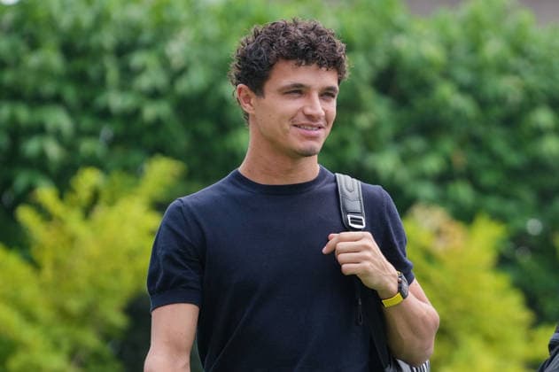 F1 2026: (Paddock) Singapore Grand Prix in Singapore, Singapore - 08 Oct 2026 Lando Norris (GBR) (McLaren Mastercard F1 Team) in the paddock of the Formula 1 Singapore Grand Prix 2026 at the Marina Bay Street Circuit. Singapore Singapore Copyright: xLucaxMartinix xSOPAxImagesx Luca-Martini-1456861