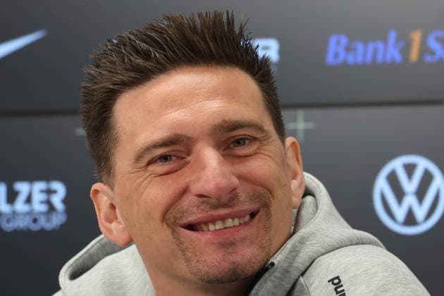 08.10.2026, xrekx, Fussball 1.Bundesliga , SV Elversberg - Pressekonferenz mit Vincent Wagner v.l. Vincent Wagner Trainer (SV 07 Elversberg) Elversberg