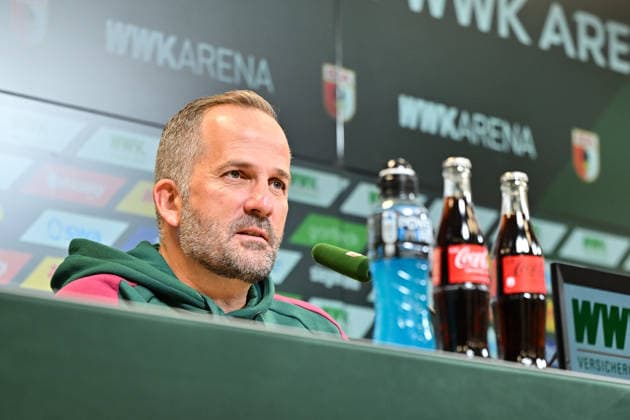 Pressekonferenz FC Augsburg, 08.10.2026 Copyright: xBEAUTIFULxSPORTS Goldbergx