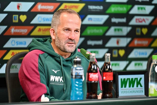 Pressekonferenz FC Augsburg, 08.10.2026 Copyright: xBEAUTIFULxSPORTS Goldbergx