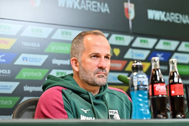 Pressekonferenz FC Augsburg, 08.10.2026 AUGSBURG, GERMANY; 08. OCTOBER: im Bild Manuel BAUM Coach FC Augsburg bei der Pressekonferenz vor der Bundesliga Partie gegen den FC Bayern Copyright: xBEAUTIFULxSPORTS Goldbergx