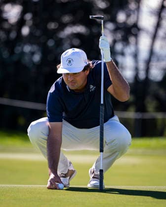 Open de Espa–a presented by Madrid - Day One MADRID, SPAIN - OCTOBER 8: Eugenio Chacarra of Spain studies the terrain before taking his shot on day one of the Open de Espa–a presented by Madrid at Club de Campo Villa de Madrid on October 8, 2026 in Madrid, Spain. Madrid Club de Campo Villa de Madrid Madrid Spain Copyright: xAlbertoxGardinx AGardin_20261008_Golf_Esp_Mad_0323