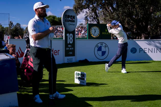 Open de Espa–a presented by Madrid - Day One MADRID, SPAIN - OCTOBER 8: Angel Ayora of Spain (R) tees off on day one of the Open de Espa–a presented by Madrid at Club de Campo Villa de Madrid on October 8, 2026 in Madrid, Spain. Madrid Club de Campo Villa de Madrid Madrid Spain Copyright: xAlbertoxGardinx AGardin_20261008_Golf_Esp_Mad_0336