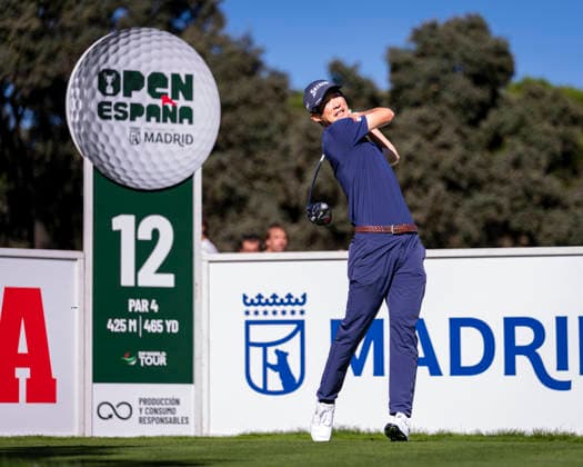 Open de Espa–a presented by Madrid - Day One MADRID, SPAIN - OCTOBER 8: Rikuya Hoshino of Japan tees off on day one of the Open de Espa–a presented by Madrid at Club de Campo Villa de Madrid on October 8, 2026 in Madrid, Spain. Madrid Club de Campo Villa de Madrid Madrid Spain Copyright: xAlbertoxGardinx AGardin_20261008_Golf_Esp_Mad_0343