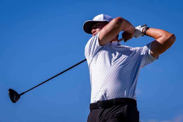 Open de Espa–a presented by Madrid - Day One MADRID, SPAIN - OCTOBER 8: Wenyi Ding of China tees off on day one of the Open de Espa–a presented by Madrid at Club de Campo Villa de Madrid on October 8, 2026 in Madrid, Spain. Madrid Club de Campo Villa de Madrid Madrid Spain Copyright: xAlbertoxGardinx AGardin_20261008_Golf_Esp_Mad_0353
