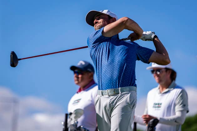 Open de Espa–a presented by Madrid - Day One MADRID, SPAIN - OCTOBER 8: Quim Vidal of Spain tees off on day one of the Open de Espa–a presented by Madrid at Club de Campo Villa de Madrid on October 8, 2026 in Madrid, Spain. Madrid Club de Campo Villa de Madrid Madrid Spain Copyright: xAlbertoxGardinx AGardin_20261008_Golf_Esp_Mad_0356