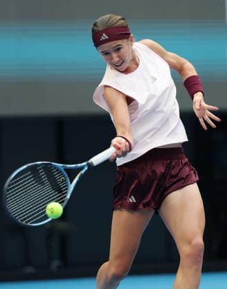 (261008) -- BEIJING, Oct. 8, 2026 -- Nikola Bartunkova of the Czech Republic hits a return during the women s singles quarterfinal match between Karolina Muchova of the Czech Republic and Nikola Bartunkova of the Czech Republic at 2026 China Open tennis tournament in Beijing, China, Oct. 8, 2026. ) (SP)CHINA-BEIJING-TENNIS-CHINA OPEN-WOMEN S SINGLES (CN) ZhangxChenlin 