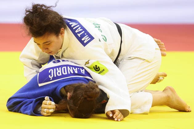 AZERBAIJAN, BAKU - OCTOBER 8, 2026: Madina Taimazova (top) of Russia and Aleksandra Andric of Serbia compete in their -70 kg bout as part of the 2026 World Judo Championships at the National Gymnastics Arena 2026 World Judo Championships In Baku  - ZUMAt113 20261008_zaa_t113_484 Copyright: xMikhailxSinitsynx