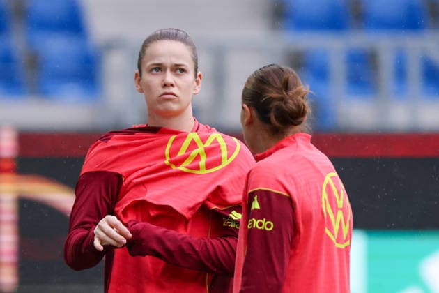 Karlsruhe, Deutschland: 08.10.2026 - Deutsche Fußballnationalmannschaft der Frauen - Abschlusstraining - Testspiel Deutschland vs. Australien Im Bild: v.li. Torhüterin Stina Johannes (Deutschland) Copyright: HMBxMedia MadeleinexFantini