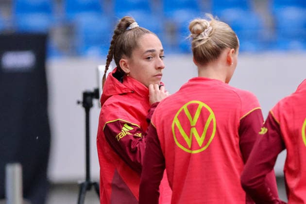 Karlsruhe, Deutschland: 08.10.2026 - Deutsche Fußballnationalmannschaft der Frauen - Abschlusstraining - Testspiel Deutschland vs. Australien Im Bild: Sophia Kleinherne (Deutschland) Copyright: HMBxMedia MadeleinexFantini