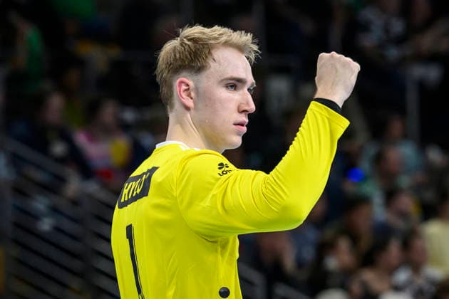 im Bild v.l.: Lasse Ludwig (Fuechse Berlin, 01), Tor, Treffer, Jubel, Torjubel, Freude, Begeisterung, feiert, GER, Berlin, Handball, Füchse Berlin vs FC Porto, EHF Champions League, 3. Spieltag der Gruppe A , in der Max Schmeling Halle, Am Falkplatz 1, 08.10.2026, Copyright: HMBxMedia UwexKoch