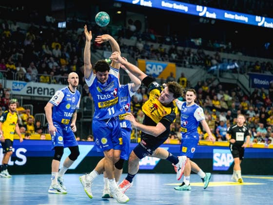 08.10.2026, xwppx, Handball Opel HBL, Rhein-Neckar Loewen - ThSV Eisenach v.l. Aron Seesing (Rhein-Neckar Löwen)
