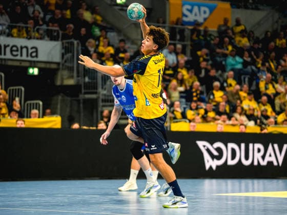 08.10.2026, xwppx, Handball Opel HBL, Rhein-Neckar Loewen - ThSV Eisenach v.l. Niclas Mierzwa (Rhein-Neckar Löwen)