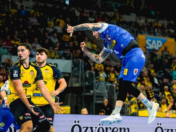 08.10.2026, xwppx, Handball Opel HBL, Rhein-Neckar Loewen - ThSV Eisenach v.l. Elias Scholtes (ThSV Eisenach)