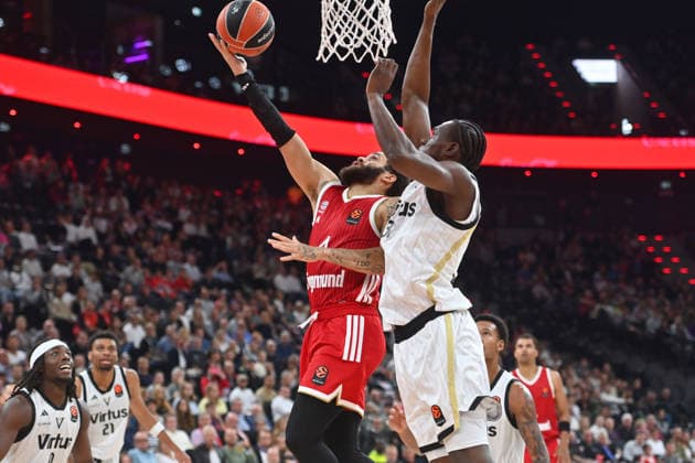 Duane WASHINGTON JR. (FCB), punktet, Aktion,Zweikampf Basketball Euro League,Saison 2026 2027, FC Bayern Muenchen - Virtus Bologna am 08.10.2026 , S A P G A R D EN