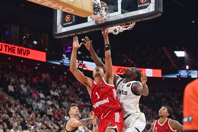 Oscar DA SILVA (FCB), Aktion,Zweikampf gegen Allou DIARRA (Bologna). Basketball Euro League,Saison 2026 2027, FC Bayern Muenchen - Virtus Bologna am 08.10.2026 , S A P G A R D EN