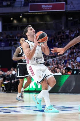 October 8, 2026, Madrid, Madrid, Spain: Facundo Campazzo of Real Madrid in action during the Euroleague Basketball Regular Season Round 4 game between Real Madrid v Partizan Mozzart Bet Belgrade at Movistar Arena on October 08, 2026 in Madrid, Spain. Real Madrid V Partizan Mozzart Bet Belgrade - Euroleague 2025 2026  - ZUMAa181 20261008_zaa_a181_229 Copyright: xIrinaxR.xHipolitox